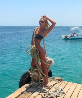 Александра, 22 года, 3 размер груди